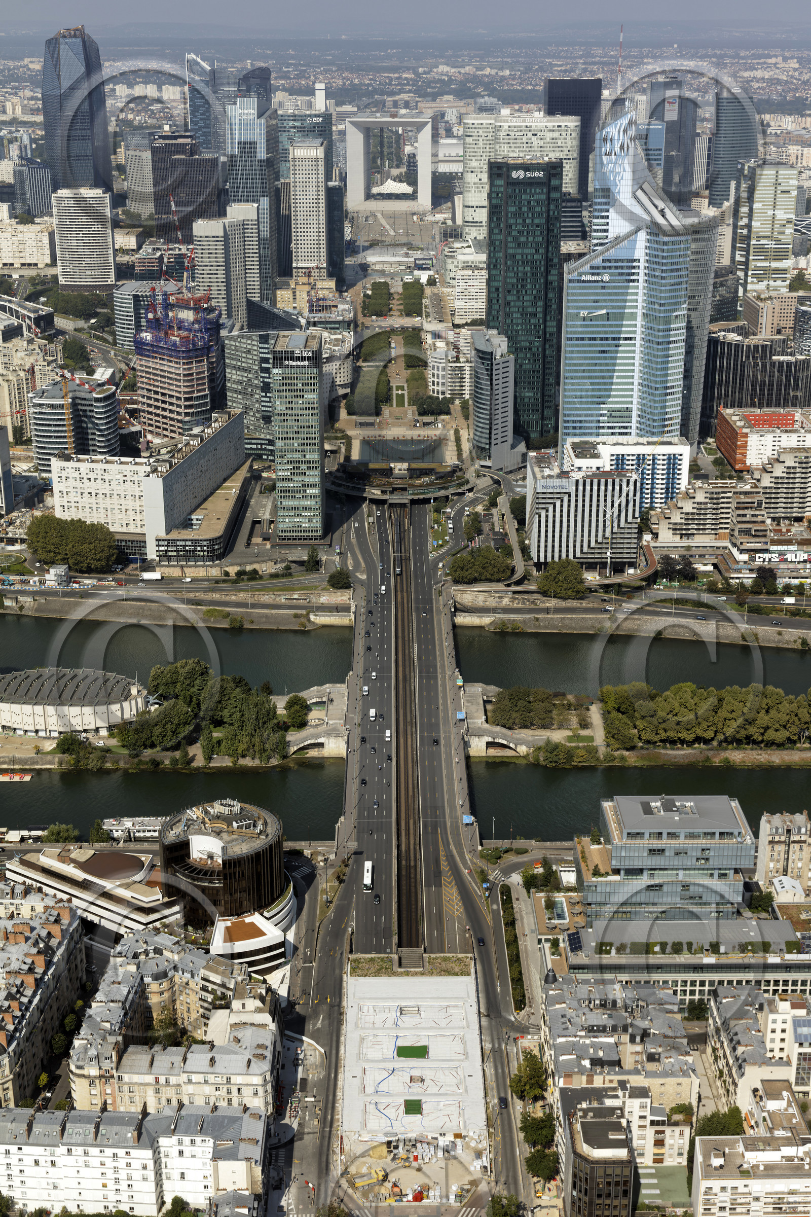 Le département des Hauts-de-Seine (Région Ile-de-France) en vues aériennes obliques