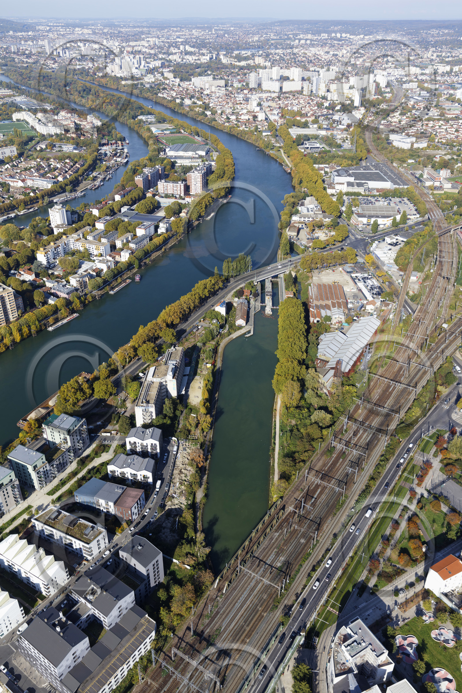 Le département de Seine-Saint-Denis (Région Ile-de-France) en vues aériennes obliques