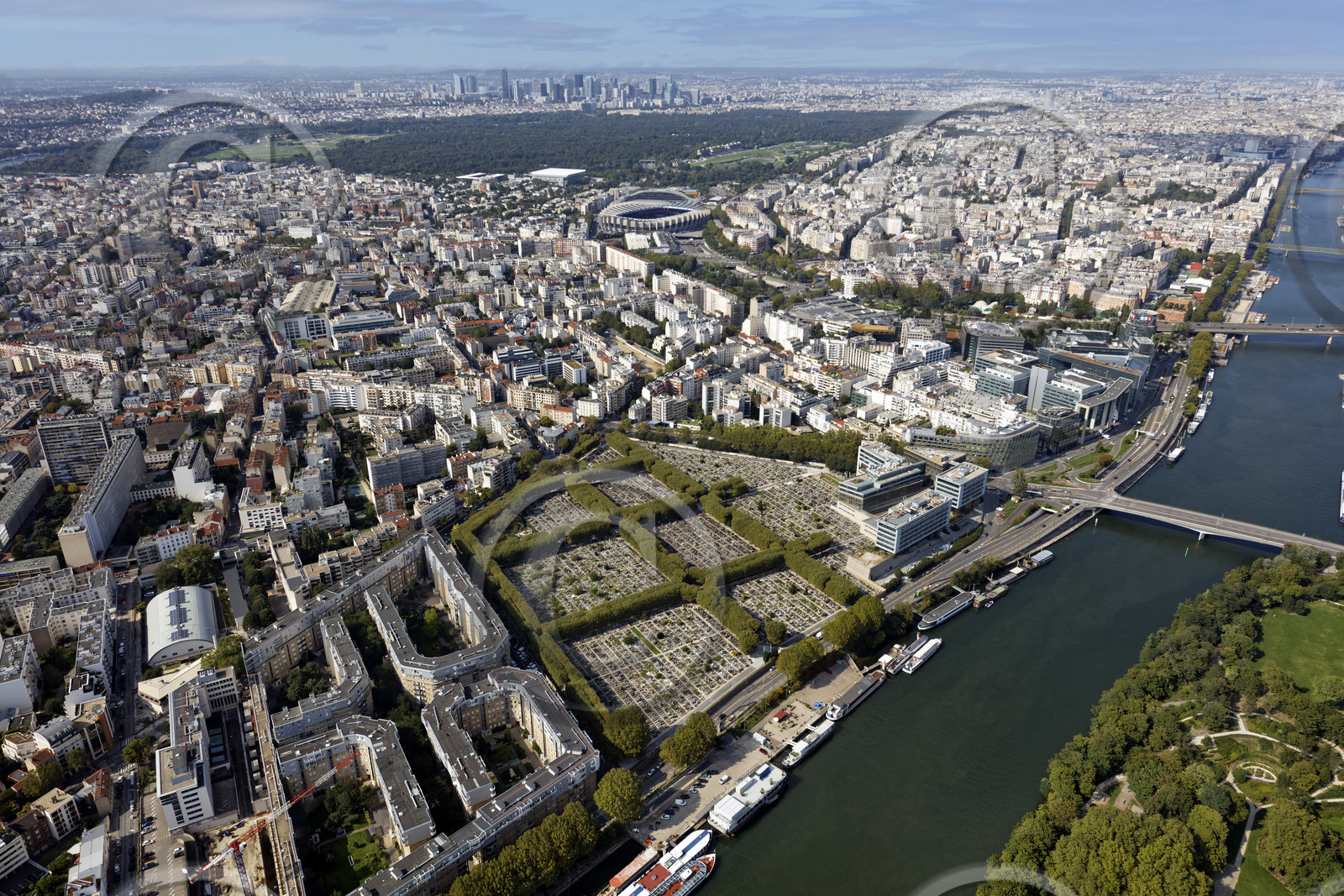 Le département des Hauts-de-Seine (Région Ile-de-France) en vues aériennes obliques