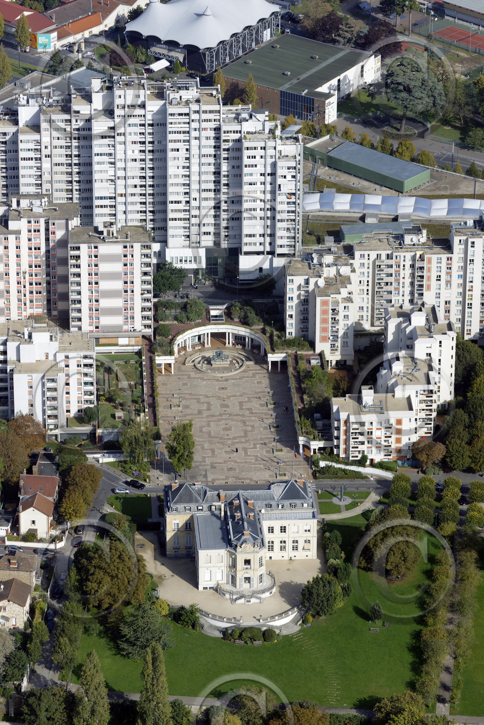 Le département de Seine-Saint-Denis (Région Ile-de-France) en vues aériennes obliques