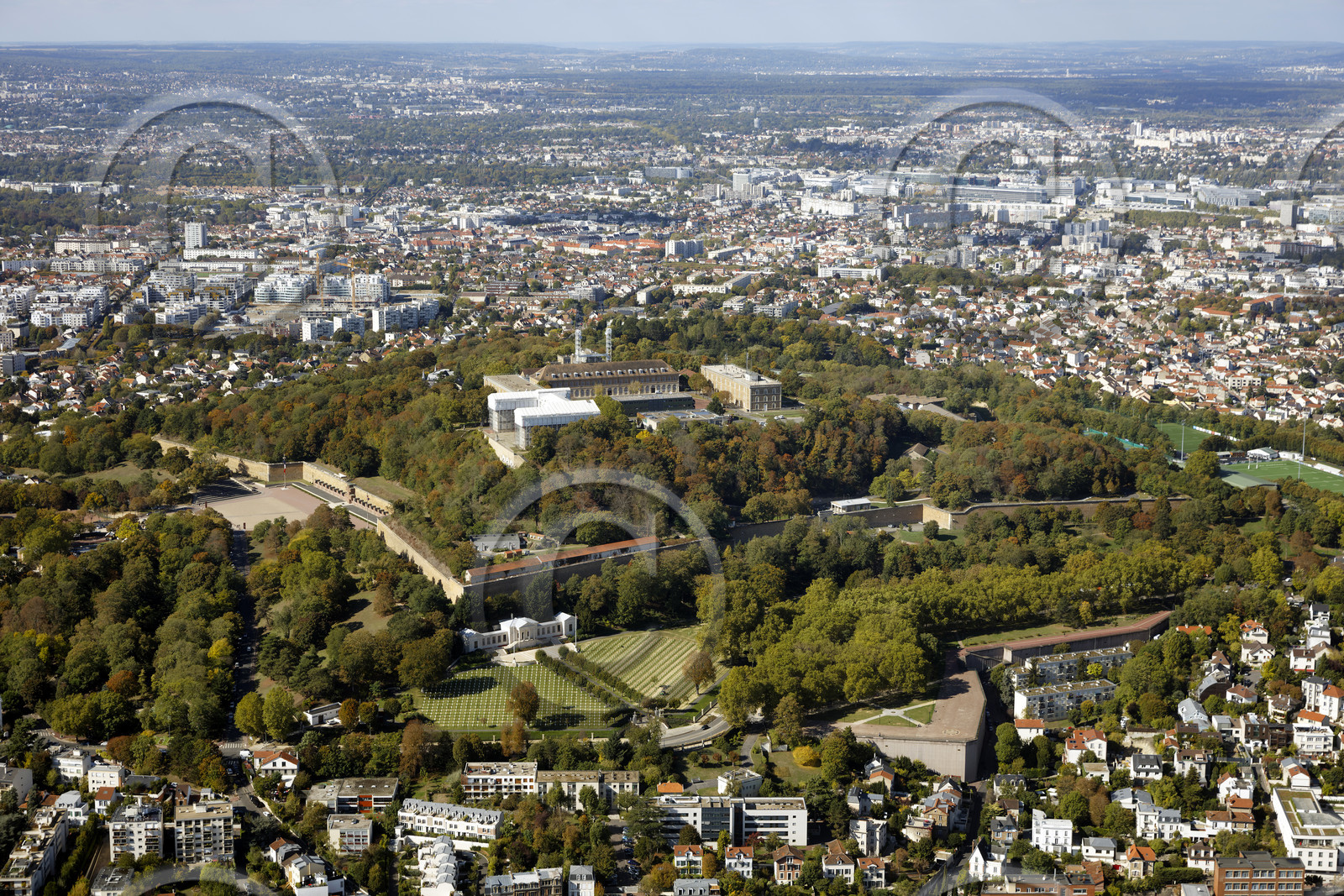 Le département des Hauts-de-Seine (Région Ile-de-France) en vues aériennes obliques