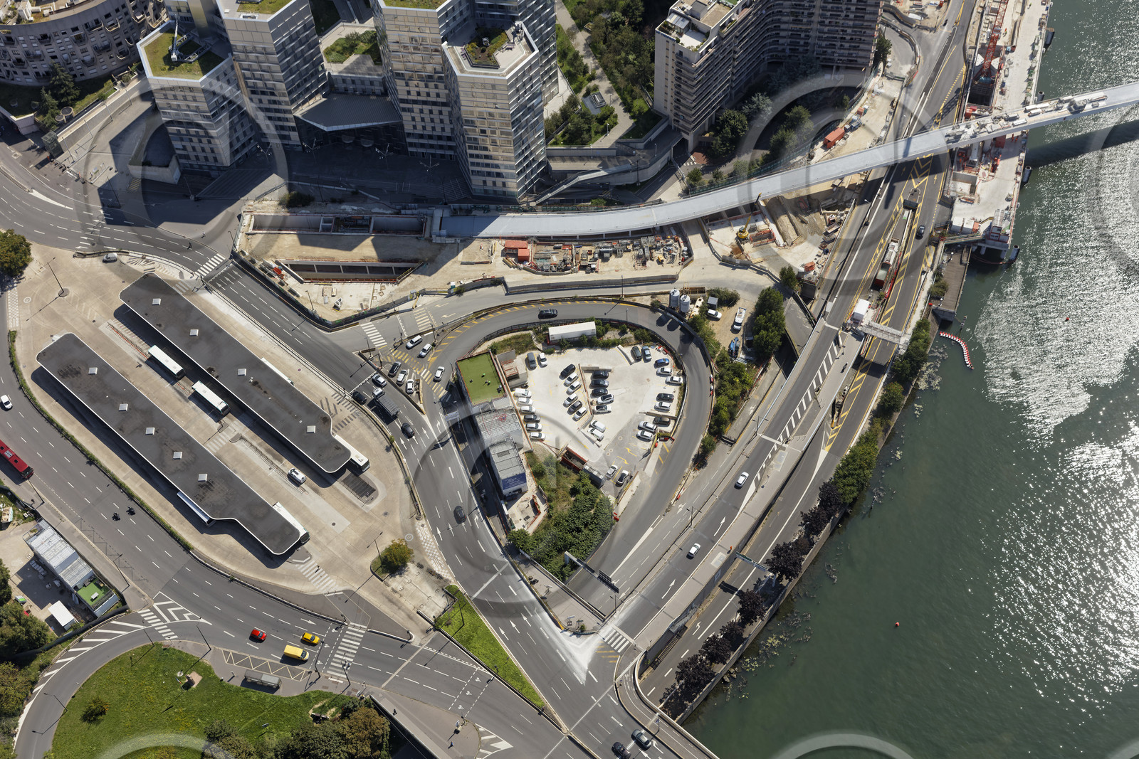 Le département des Hauts-de-Seine (Région Ile-de-France) en vues aériennes obliques