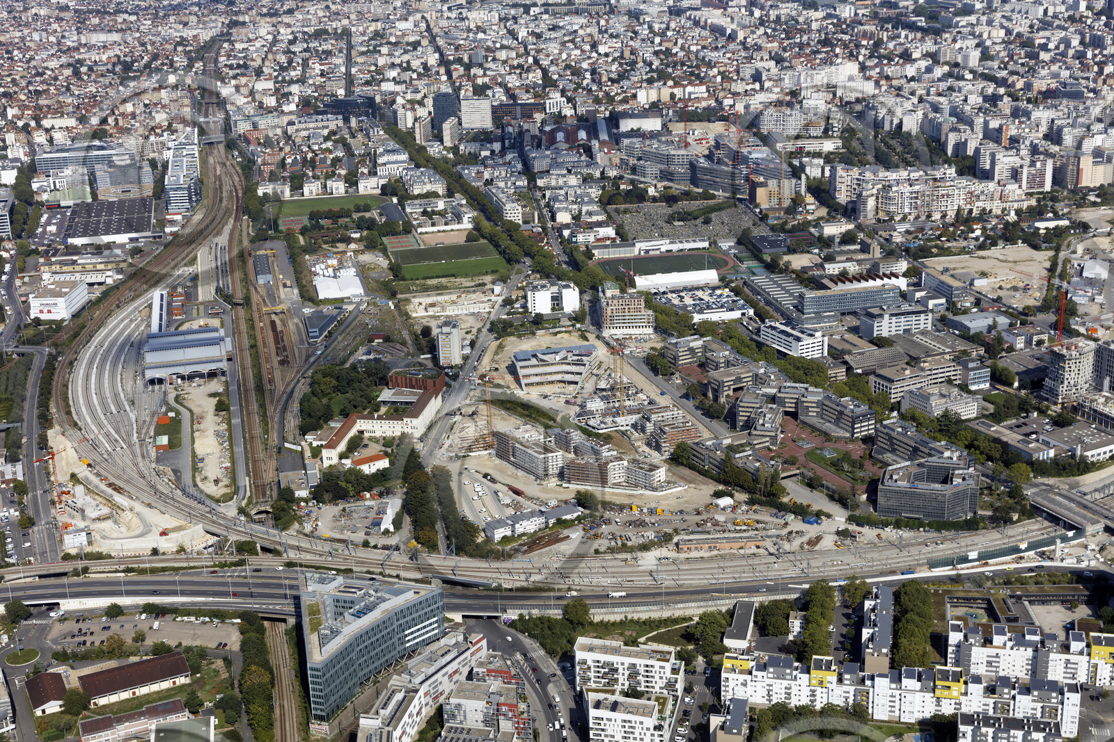 Le département des Hauts-de-Seine (Région Ile-de-France) en vues aériennes obliques